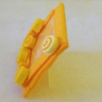 /album/galleria-foto-cornice-in-feltro-con-appoggio-per-bomboniere-che-si-fanno-ricordare-/dscn2441-2-jpg/